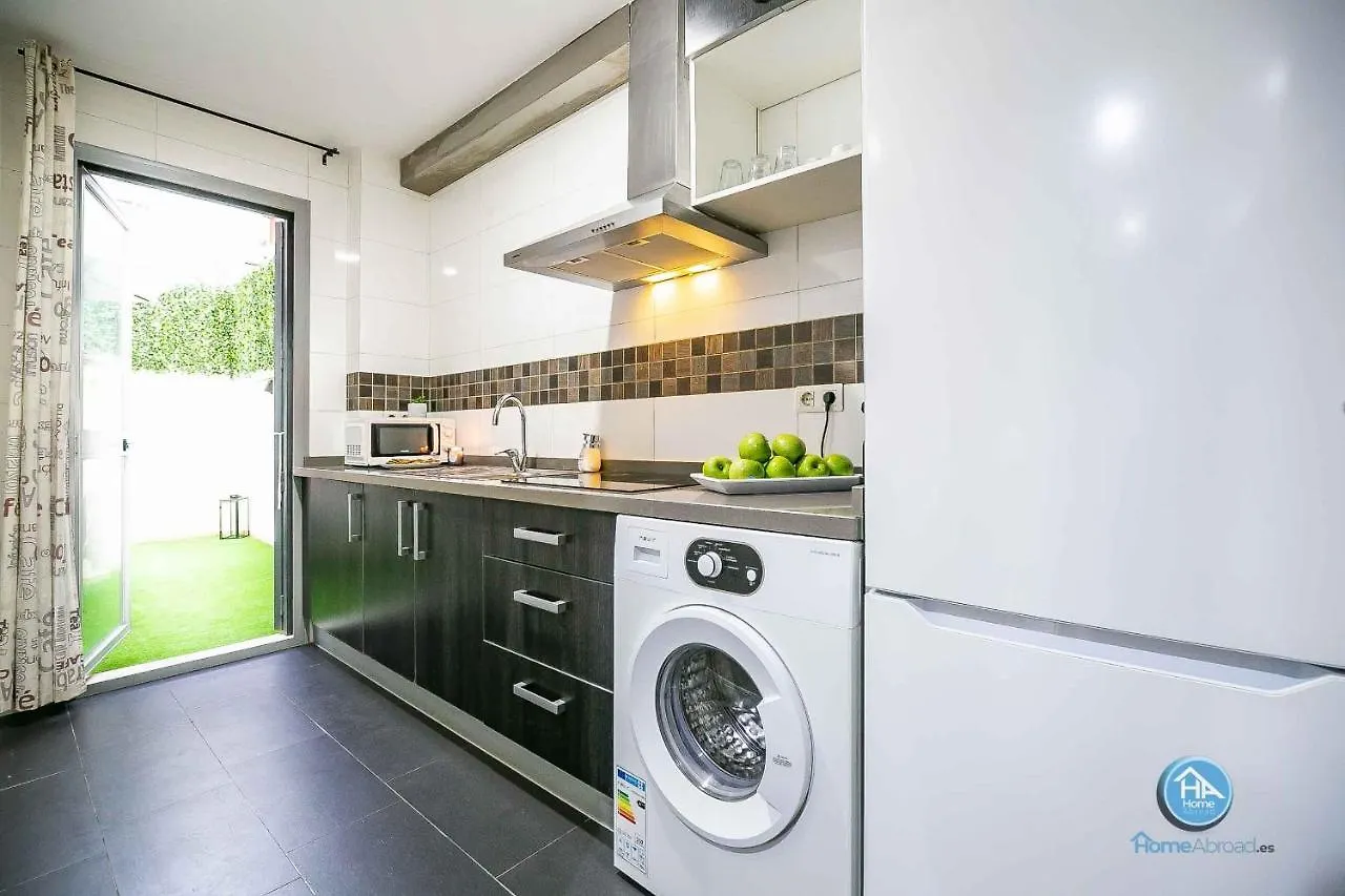 Paseo De La Salud Apartment Malaga Spain