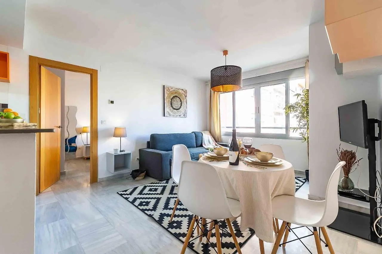 Paseo De La Salud Apartment Malaga Spain
