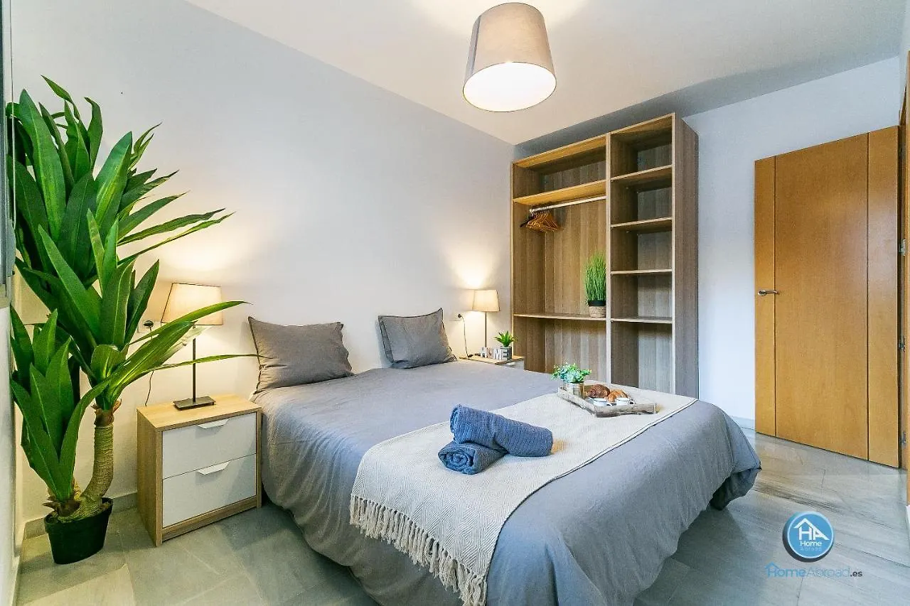 Paseo De La Salud Apartment Malaga Spain